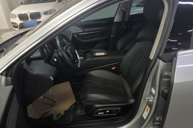 Used XPeng P7 2022 670E+ Left Front Seat