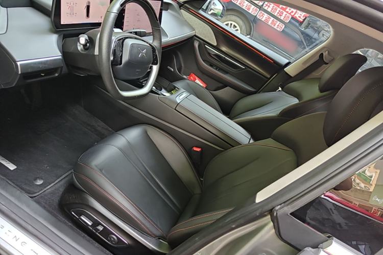 Used XPeng P7 2022 625E Left Front Seat