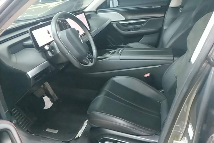 Used XPeng P7 2022 670N+ Left Front Seat