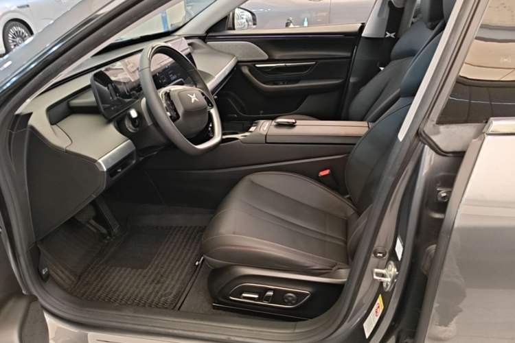 Used XPeng P7 2022 625E Left Front Seat