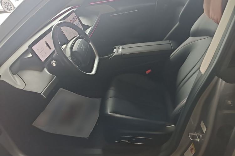Used XPeng P7 2022 625E Left Front Seat