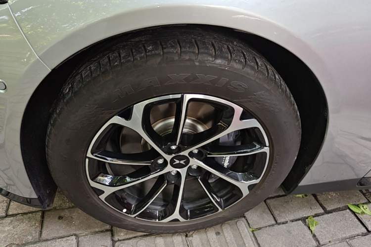 Used XPeng P7 2022 625E Left Front Wheel Hub