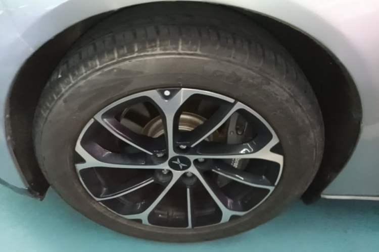 Used XPeng P7 2022 480G Left Front Wheel Hub