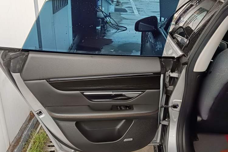 Used XPeng P7 2022 586G Left Rear Door Interior