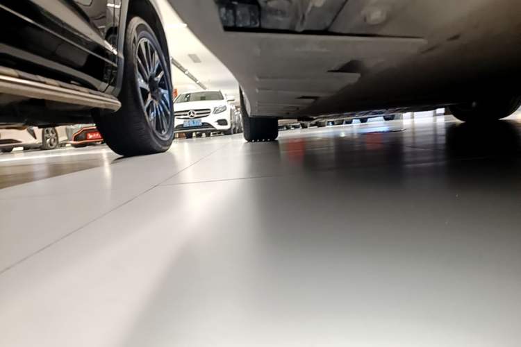 Used XPeng P7 2022 670N+ Left Side Sill