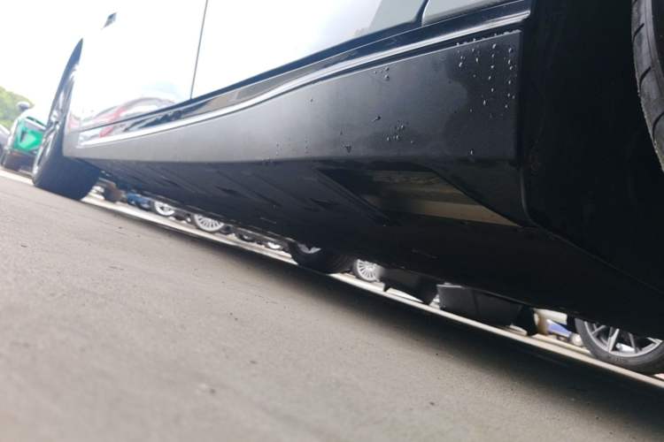 Used XPeng P7 2022 480E Left Side Sill