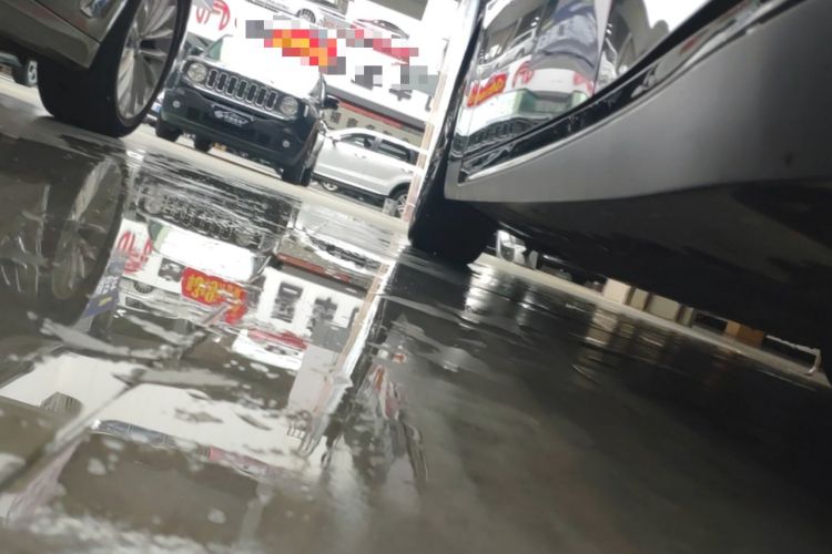 Used XPeng P7 2022 670E+ Left Side Sill