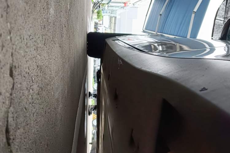 Used XPeng P7 2022 586G Left Side Sill