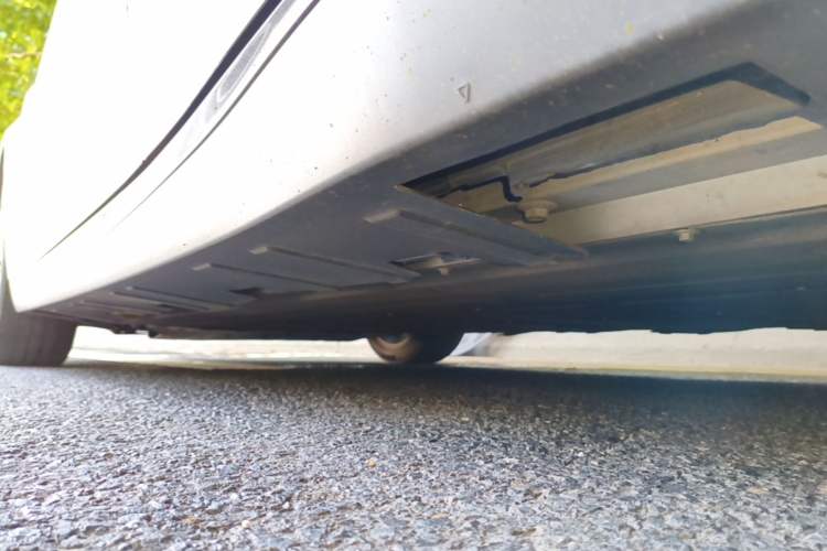 Used XPeng P7 2022 480N+ Left Side Sill