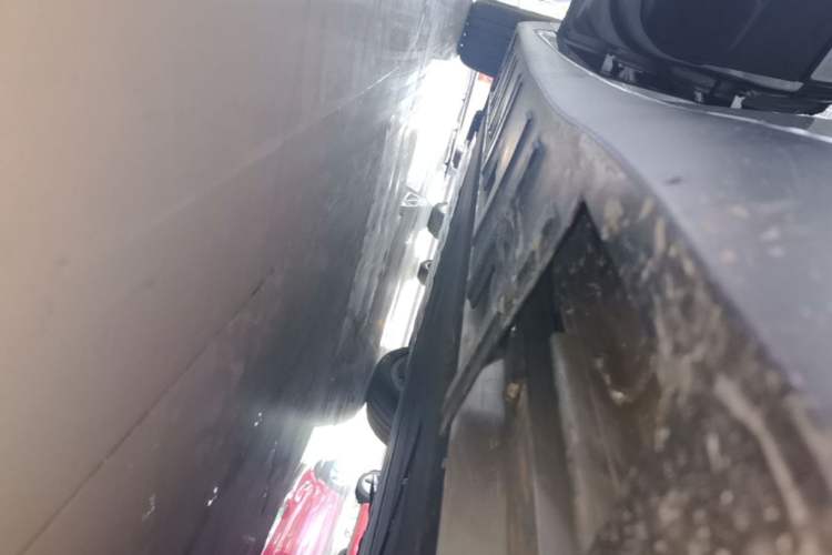 Used XPeng P7 2022 625E Left Side Sill