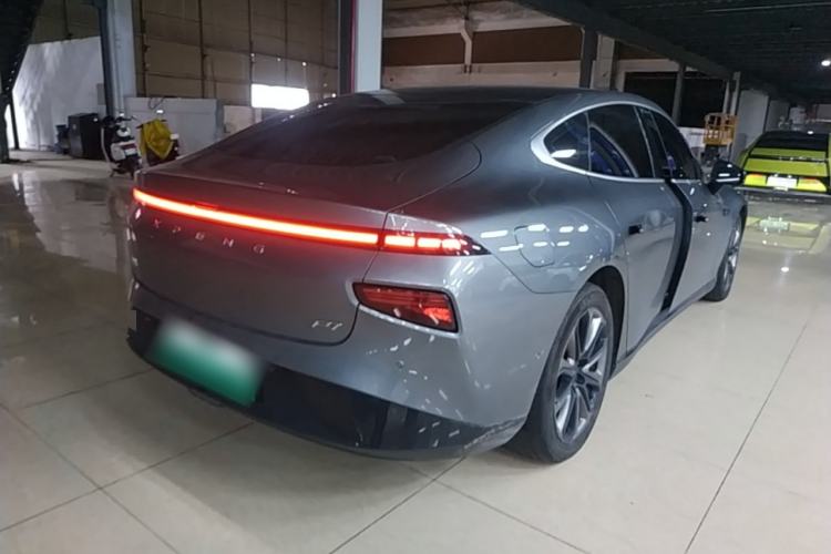 Used XPeng P7 2022 670E+ Rear Right 45 Deg