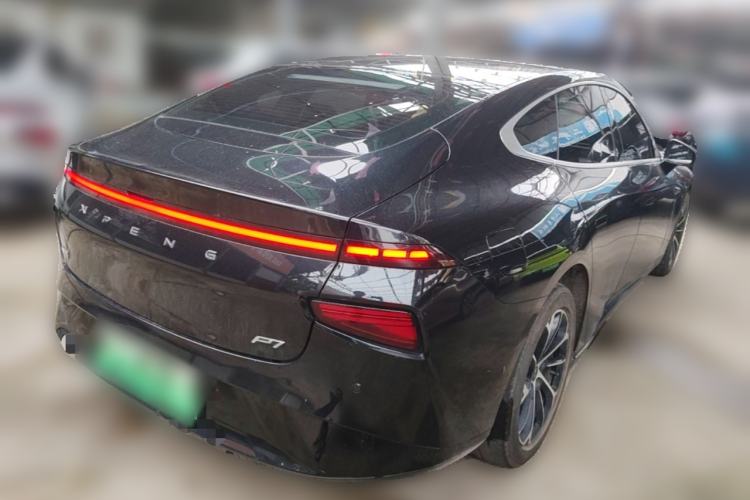 Used XPeng P7 2022 625E Rear Right 45 Deg