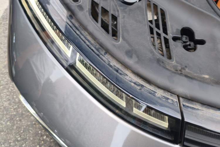 Used XPeng P7 2022 670N+ Right Front Headlight