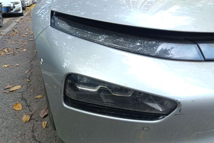 Used XPeng P7 2022 480E Right Front Headlight