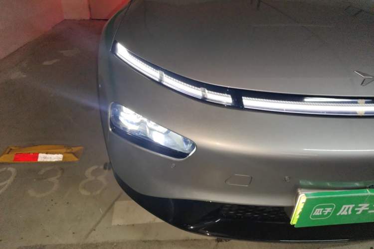 Used XPeng P7 2022 625E Right Front Headlight
