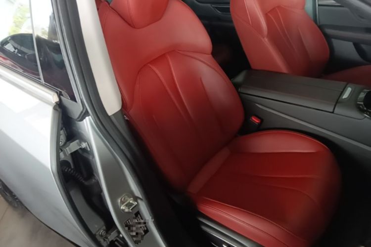 Used XPeng P7 2022 625E Right Front Seat