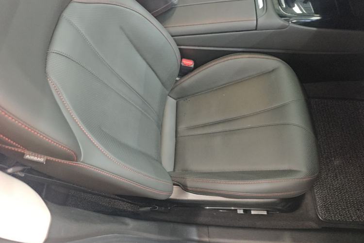 Used XPeng P7 2022 670N+ Right Front Seat