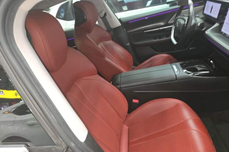 Used XPeng P7 2022 670N+ Right Front Seat