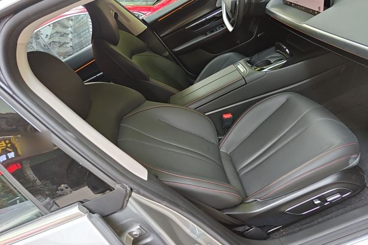 Used XPeng P7 2022 625E Right Front Seat