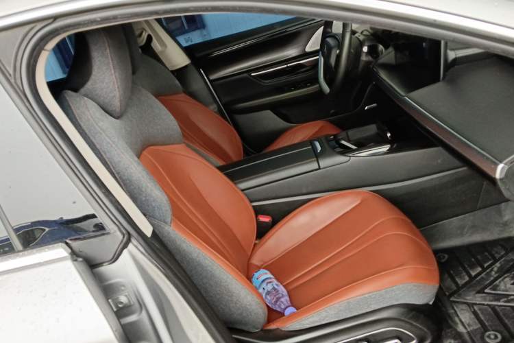 Used XPeng P7 2022 586G Right Front Seat