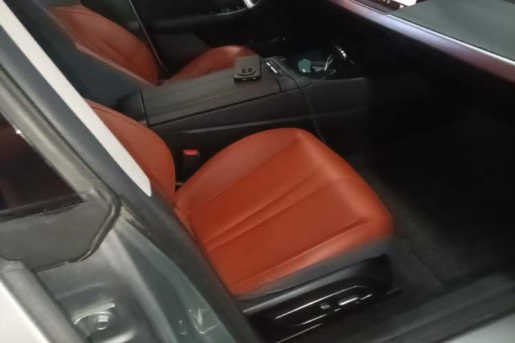 Used XPeng P7 2022 480G Right Front Seat