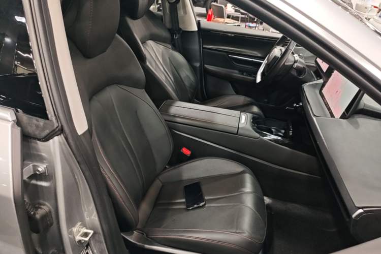 Used XPeng P7 2022 670N+ Right Front Seat