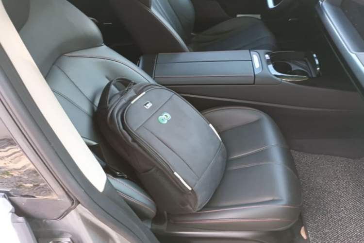 Used XPeng P7 2022 586G Right Front Seat