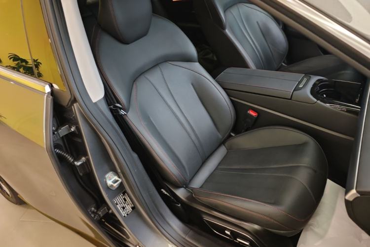 Used XPeng P7 2022 625E Right Front Seat