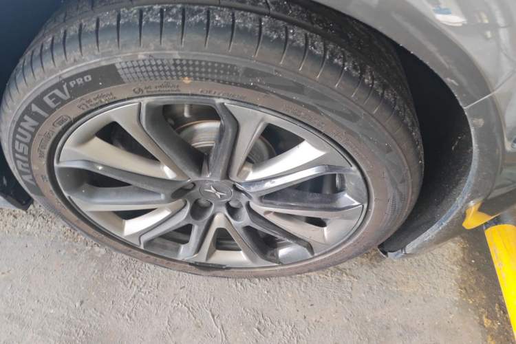 Used XPeng P7 2022 625E Right Front Wheel Hub