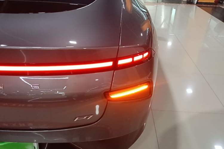 Used XPeng P7 2022 670N+ Right Rear Taillight