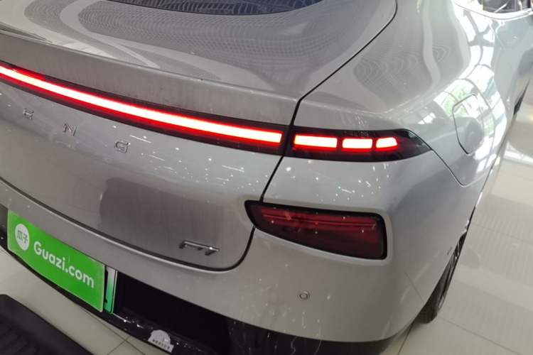 Used XPeng P7 2022 625E Right Rear Taillight