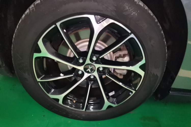 Used XPeng P7 2022 625E Right Rear Wheel Hub