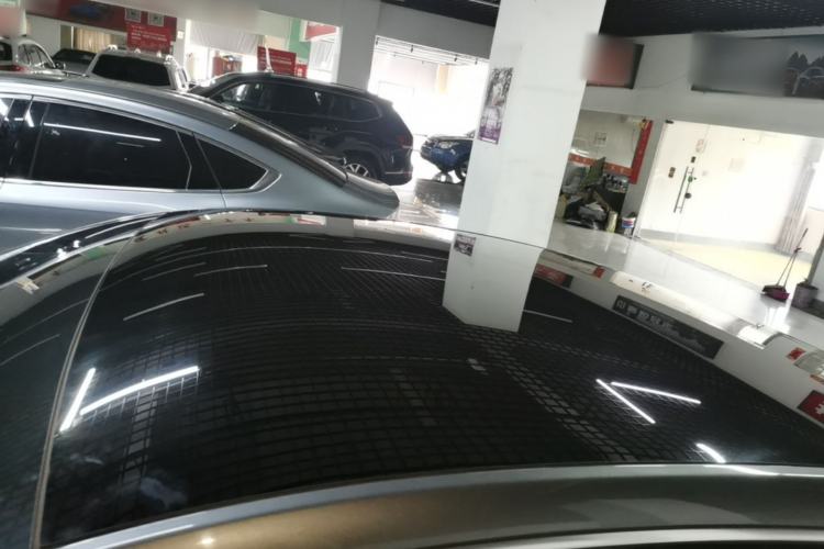 Used XPeng P7 2022 625E Roof