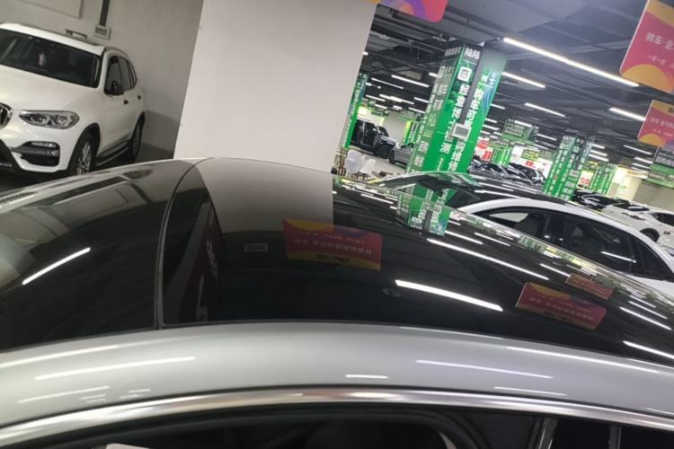 Used XPeng P7 2022 670E+ Roof