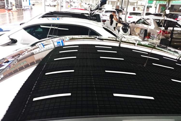 Used XPeng P7 2022 670N+ Roof
