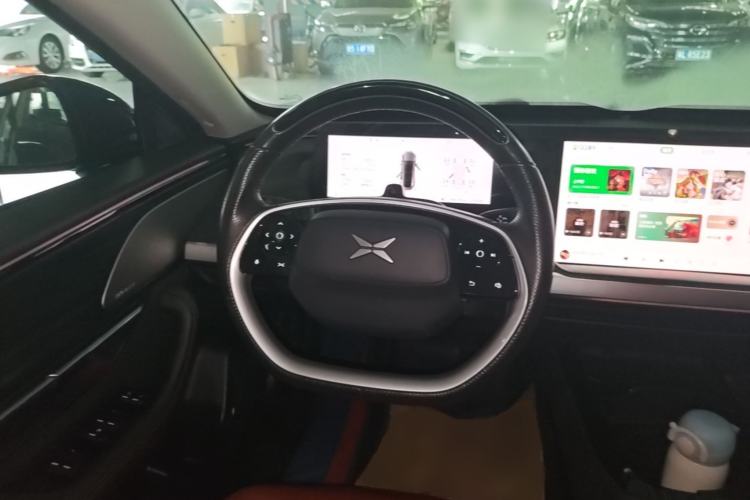 Used XPeng P7 2022 670G Steering Wheel