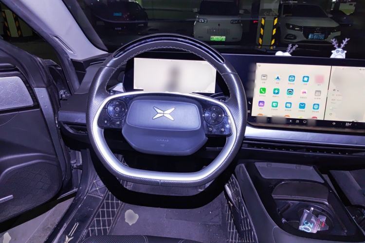 Used XPeng P7 2022 670N+ Steering Wheel