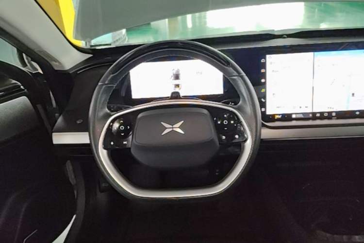 Used XPeng P7 2022 670G Steering Wheel