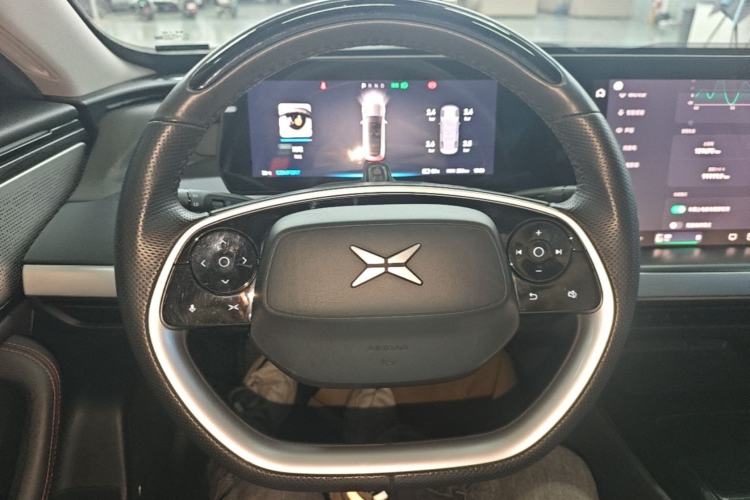 Used XPeng P7 2022 670N+ Steering Wheel