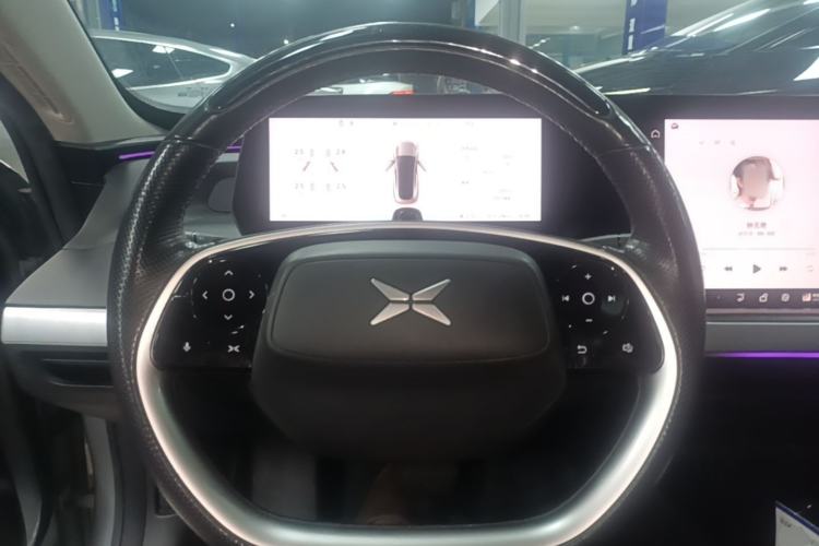 Used XPeng P7 2022 670N+ Steering Wheel