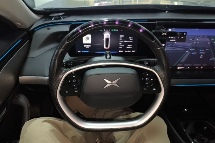 Used XPeng P7 2022 670E+ Steering Wheel