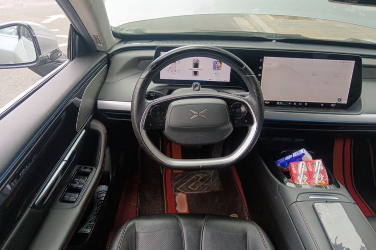 Used XPeng P7 2022 670N+ Steering Wheel