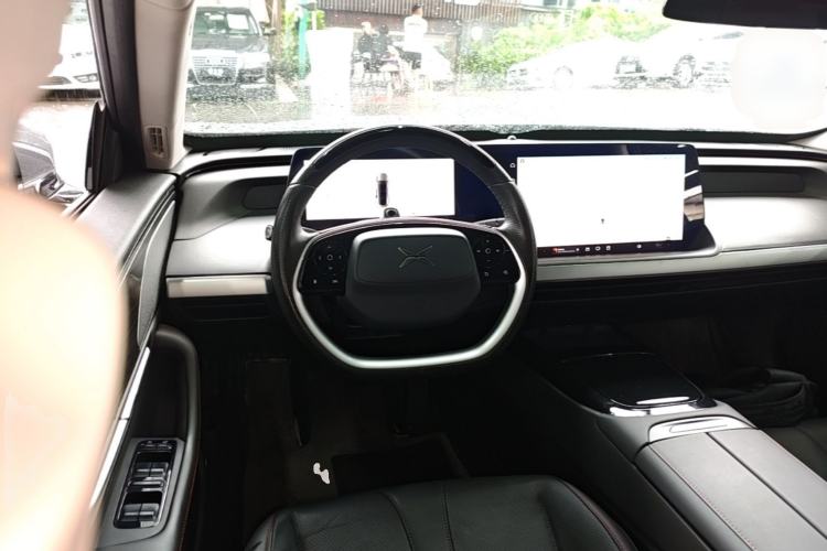 Used XPeng P7 2022 670N+ Steering Wheel