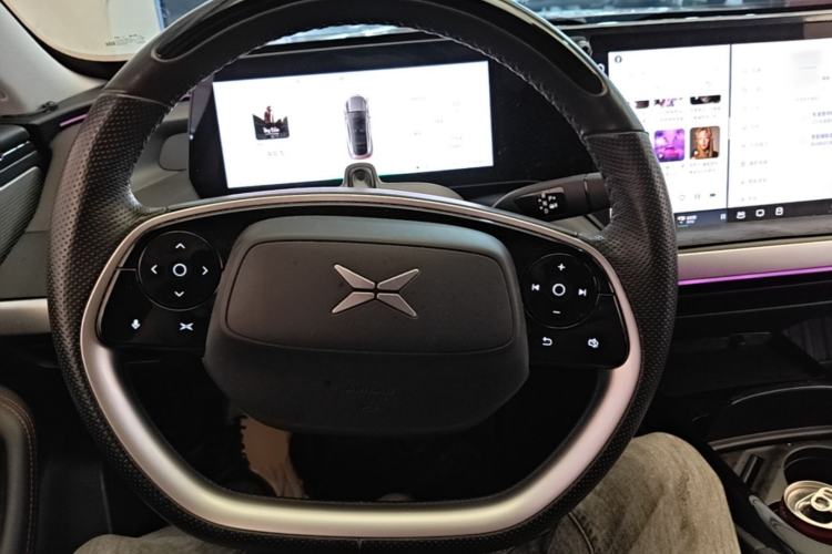 Used XPeng P7 2022 670N+ Steering Wheel