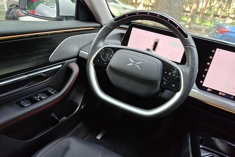 Used XPeng P7 2022 625E Steering Wheel