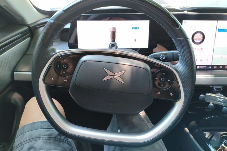 Used XPeng P7 2022 480N+ Steering Wheel