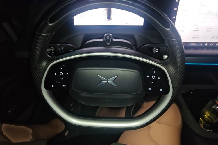 Used XPeng P7 2022 586G Steering Wheel