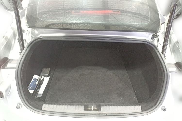 Used XPeng P7 2022 625E Trunk