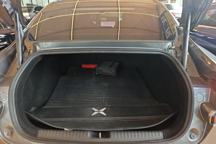 Used XPeng P7 2022 586G Trunk