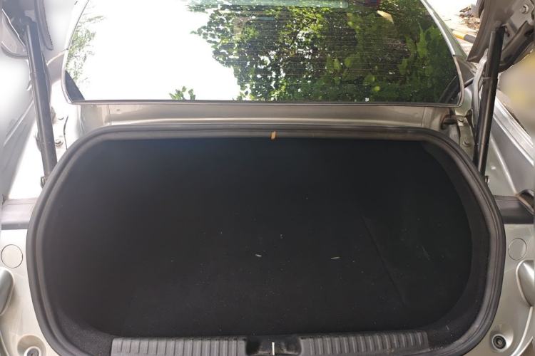 Used XPeng P7 2022 670N+ Trunk